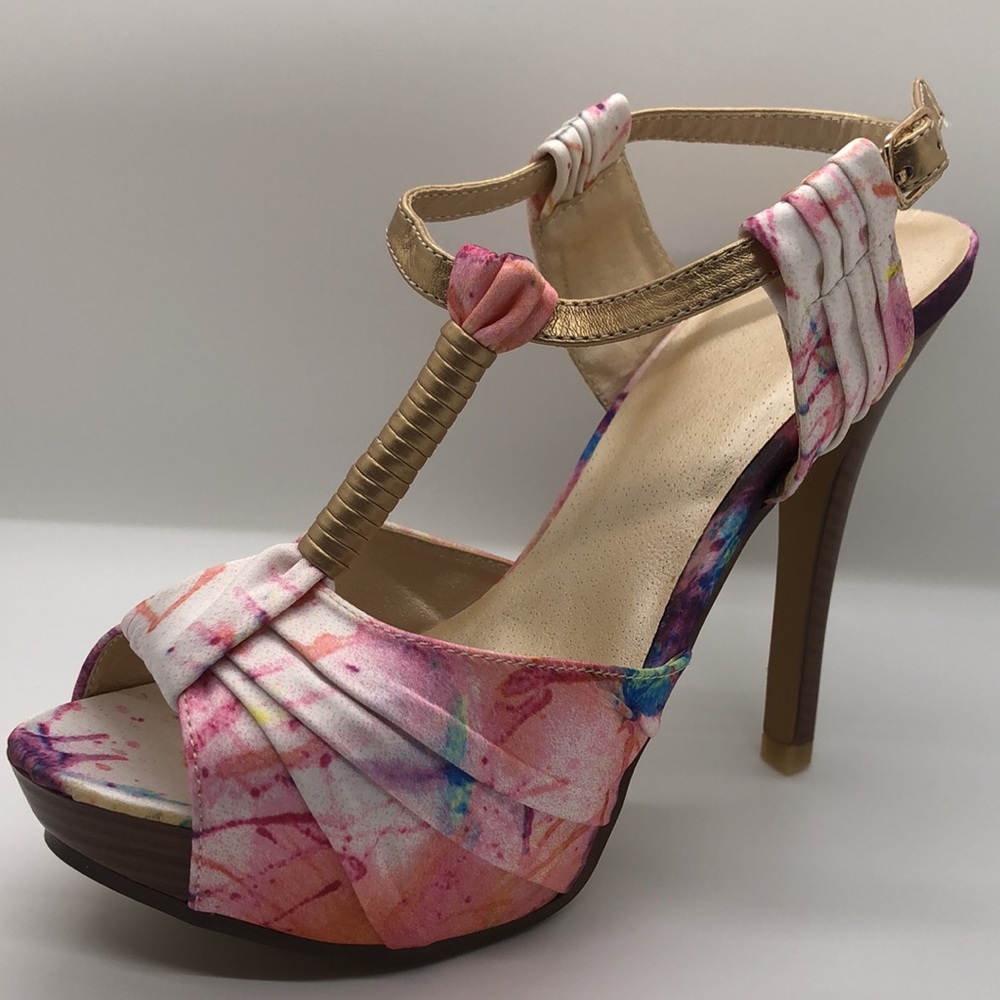 Gorgeous Multi-Color Heels - Picture 6 of 15